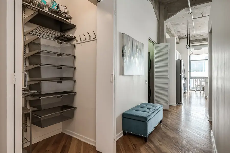 210 S Desplaines Street #402, Chicago, IL 60661 - #3