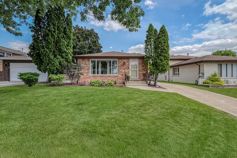 707 Houston Street, Lemont, IL 60439 - #2