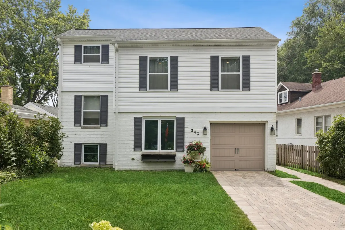 343 Lionel Road, Riverside, IL 60546 - #1