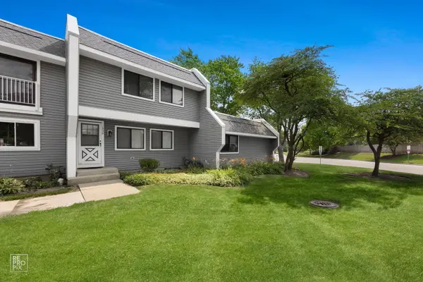 1236 Willow Lane, Gurnee, IL 60031