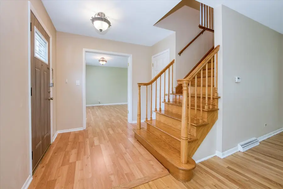 257 Beau Drive, Des Plaines, IL 60016 - #3
