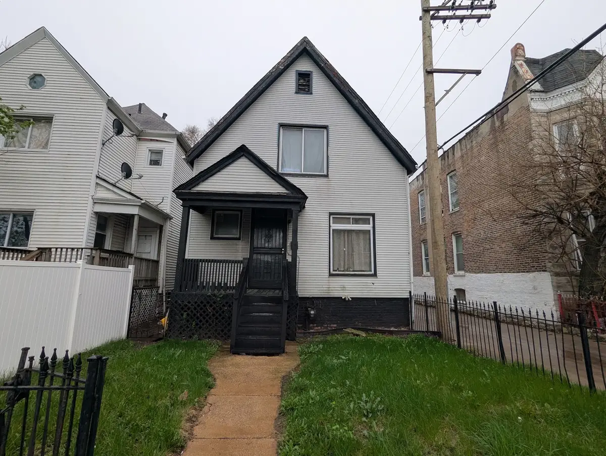 143 W 71st Street, Chicago, IL 60621 - #1