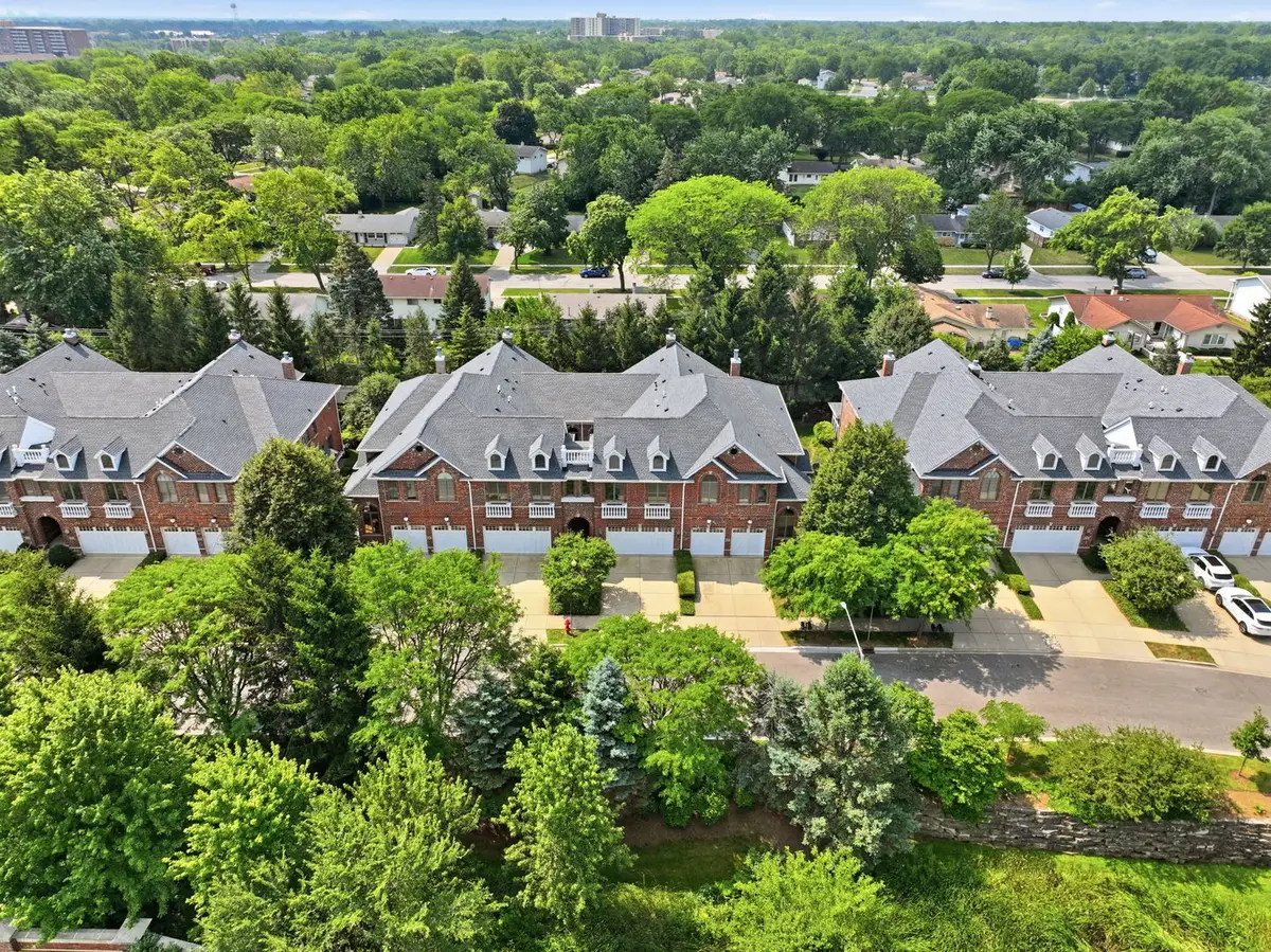 299 Arbor Glen Boulevard, Schaumburg, IL 60195 - #1