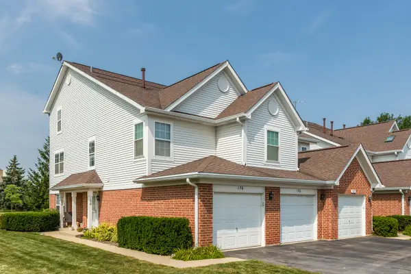 176 Birmingham Court #176, Roselle, IL 60172