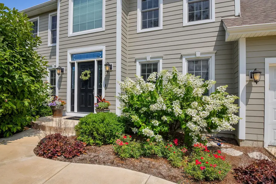 3196 Secretariat Drive, Aurora, IL 60504 - #3