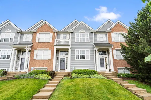 1243 Derry Lane, Pingree Grove, IL 60140
