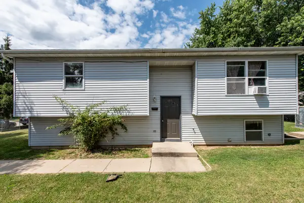 929 Adams Street, Waukegan, IL 60085