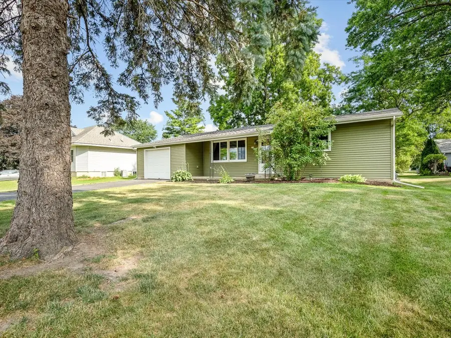 212 W North Street, Durand, IL 61024 - #2
