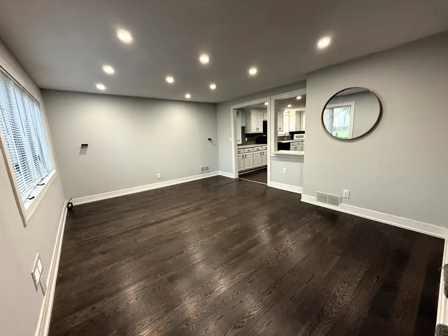 7630 Odell Avenue, Bridgeview, IL 60455 - #3