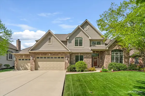 614 Pine Street, Sugar Grove, IL 60554