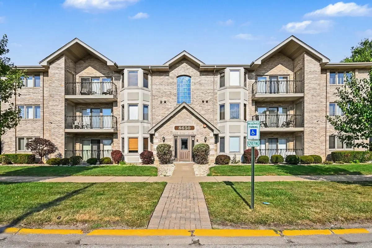 8650 Laporte Avenue #1B, Burbank, IL 60459 - #1