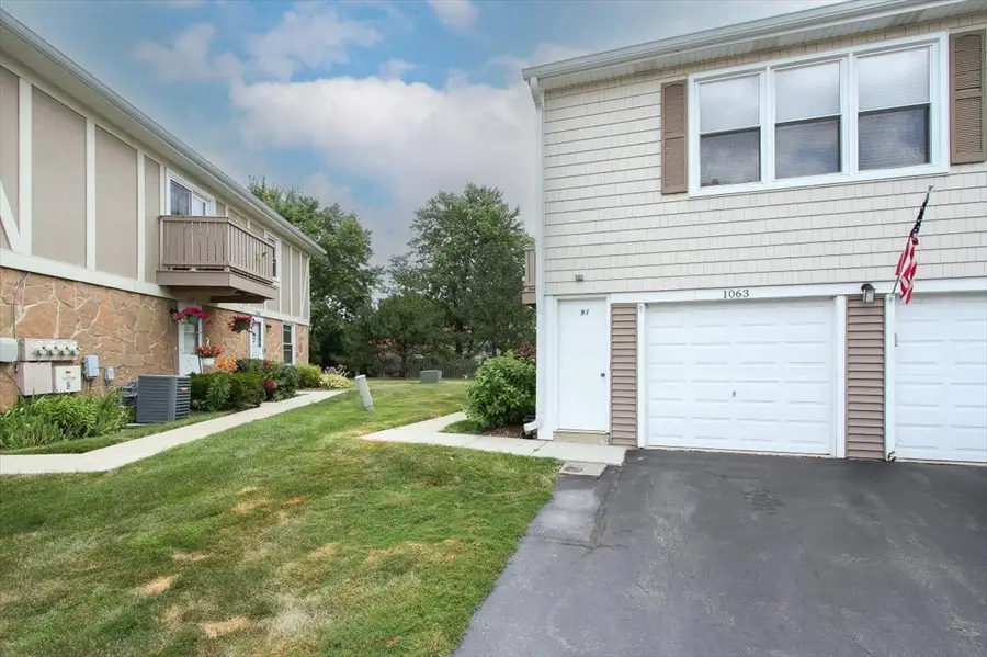 1063 Hampton Harbor #1063, Schaumburg, IL 60193 - #2