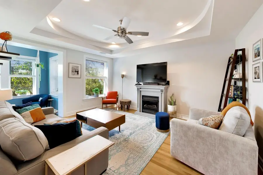7021 N Greenview Avenue #3N, Chicago, IL 60626 - #3