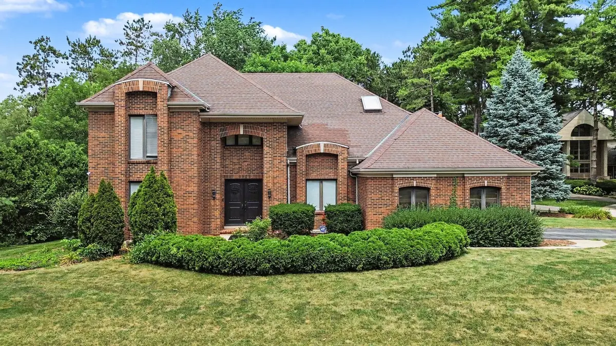 615 E Bailey Road, Naperville, IL 60565 - #1