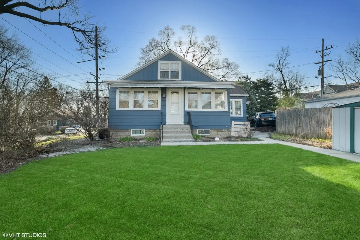 Address Withheld By Seller, Libertyville, IL 60048 - #1