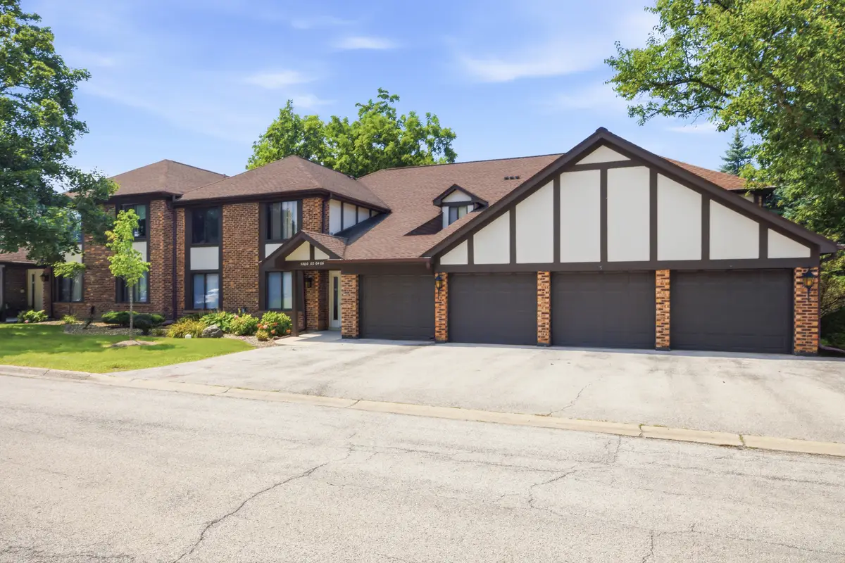 5804 Doe Circle #6, Westmont, IL 60559 - #1