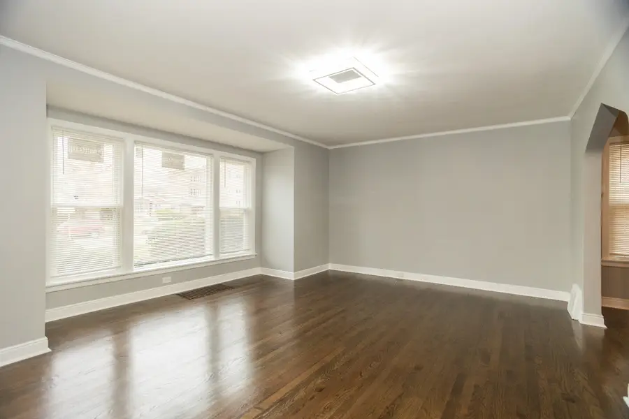 8500 S Prairie Avenue, Chicago, IL 60619 - #3