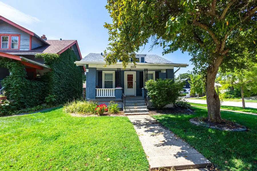 2528 Leclaire Street, Davenport, IA 52803 - #3