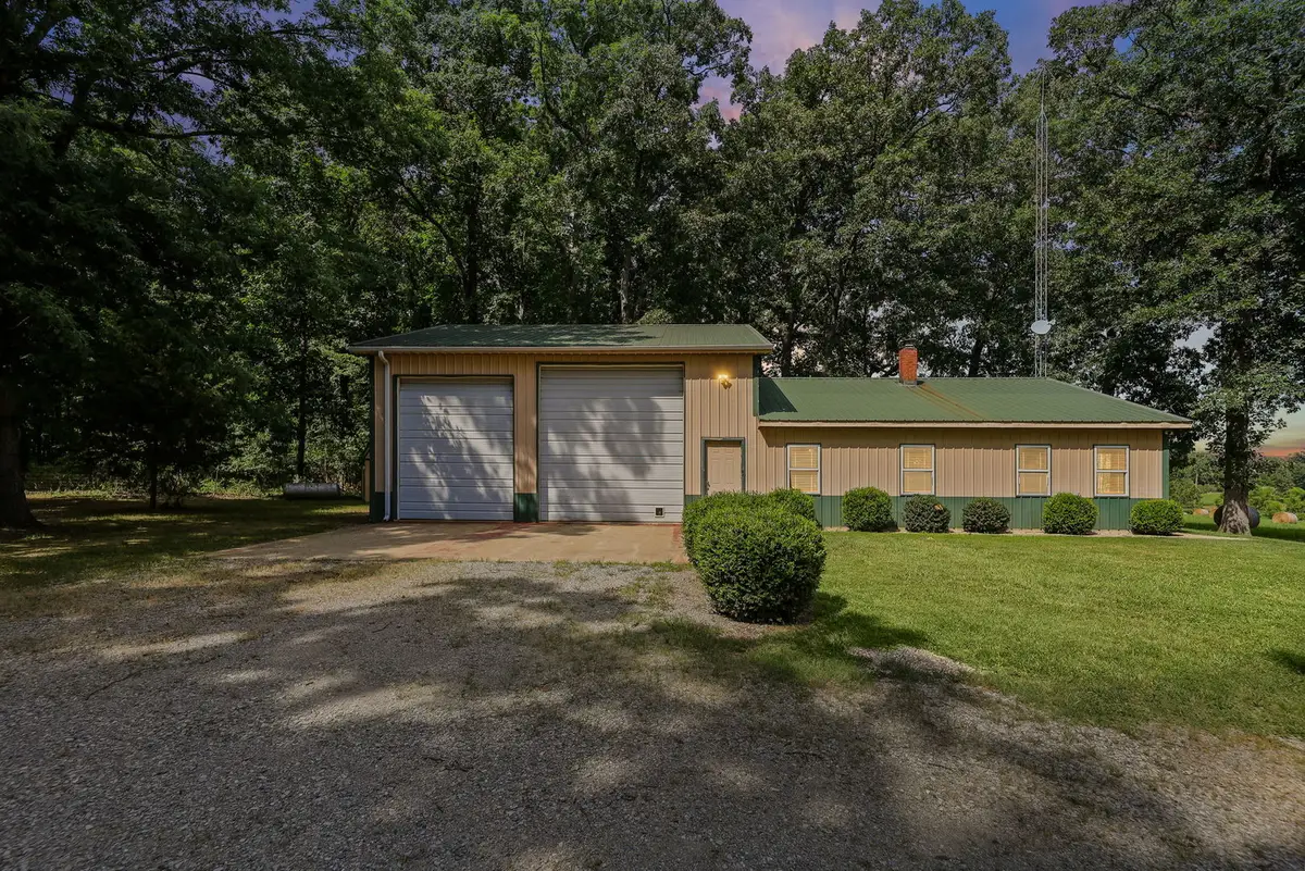 18802 N Moonbeam Lane, Mount Vernon, IL 62864 - #1