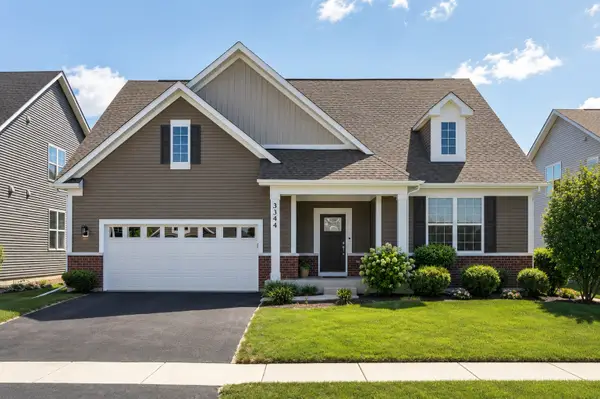 3344 Empress Drive, Naperville, IL 60564