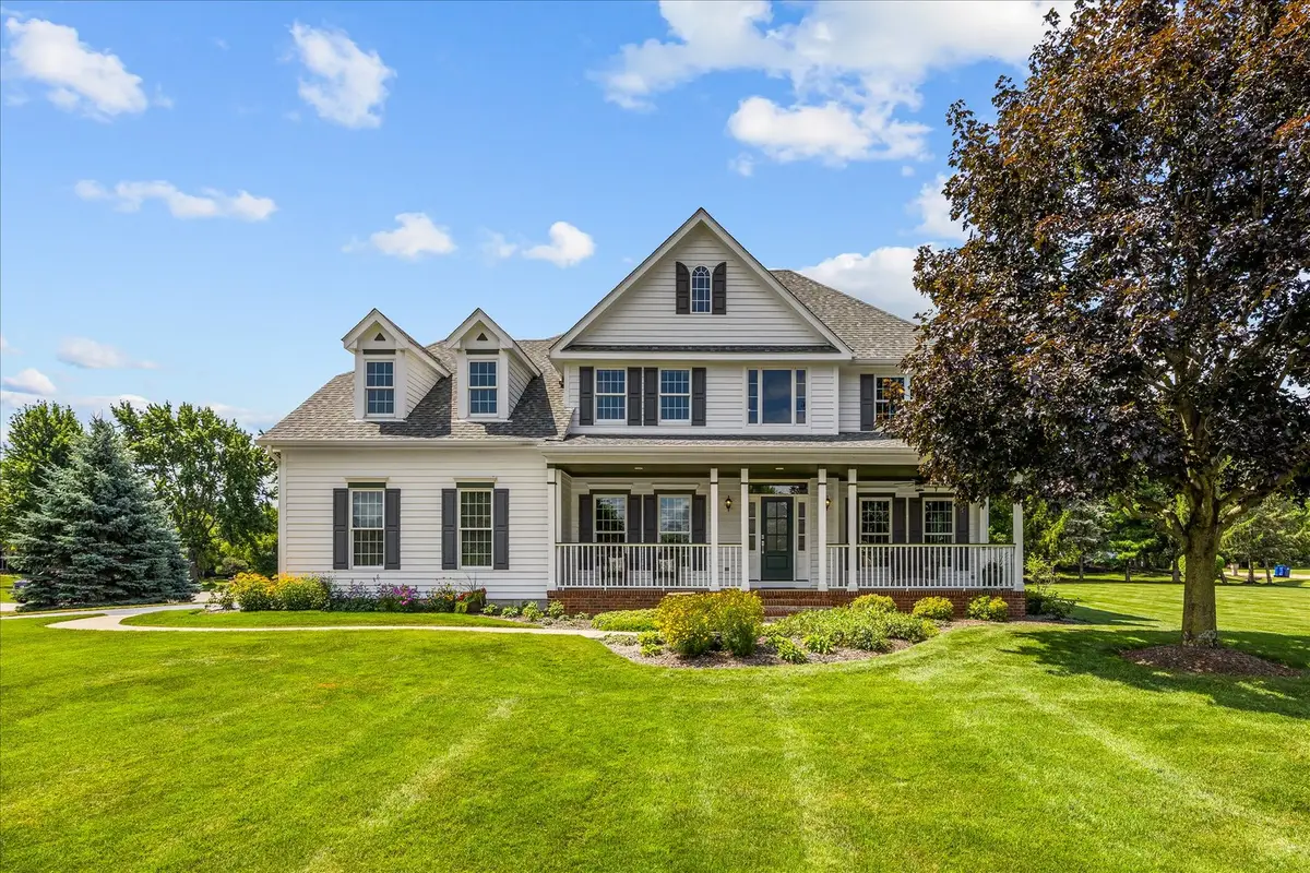 4N796 West Woods Court, Saint Charles, IL 60175 - #1