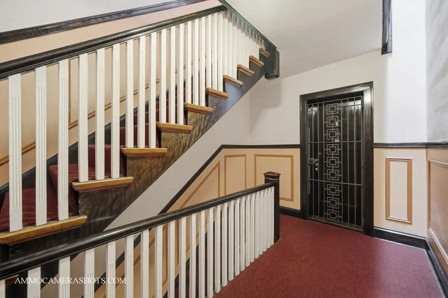 6807 S Paxton Avenue #1, Chicago, IL 60649 - #2