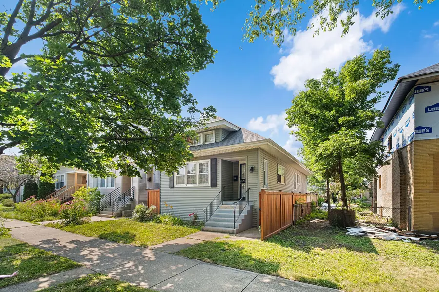 5251 W Belle Plaine Avenue, Chicago, IL 60641 - #2
