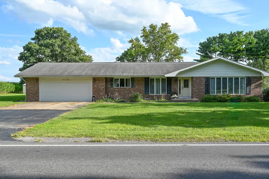 405 E Main Street, Royal, IL 61871 - #2