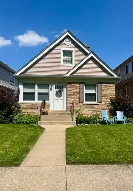 2307 N 78th Avenue, Elmwood Park, IL 60707
