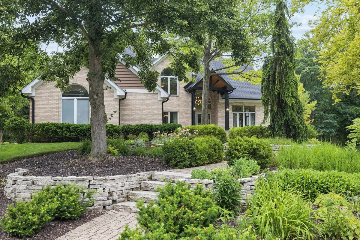 16261 W Ridgewood Drive, Homer Glen, IL 60491 - #1