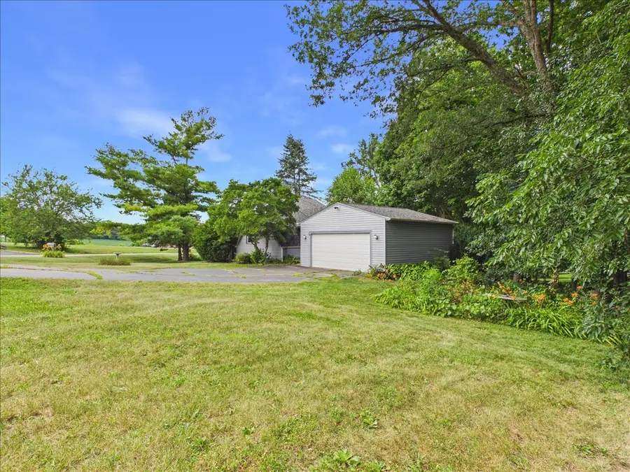 1636 Larchmont Road, Davis, IL 61019 - #2