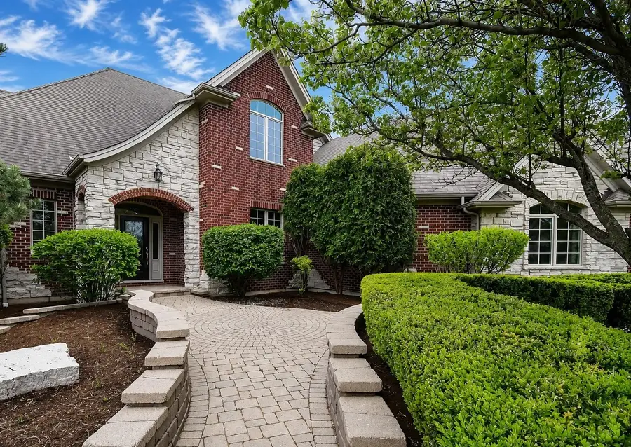 22558 Ledgestone Way, Frankfort, IL 60423 - #3