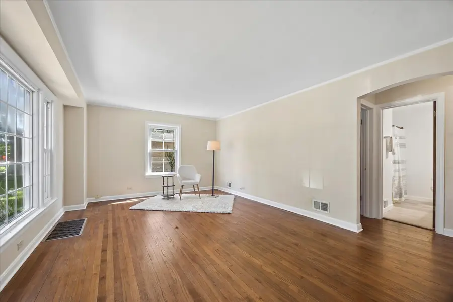 1902 E Indiana Street, Wheaton, IL 60187 - #3