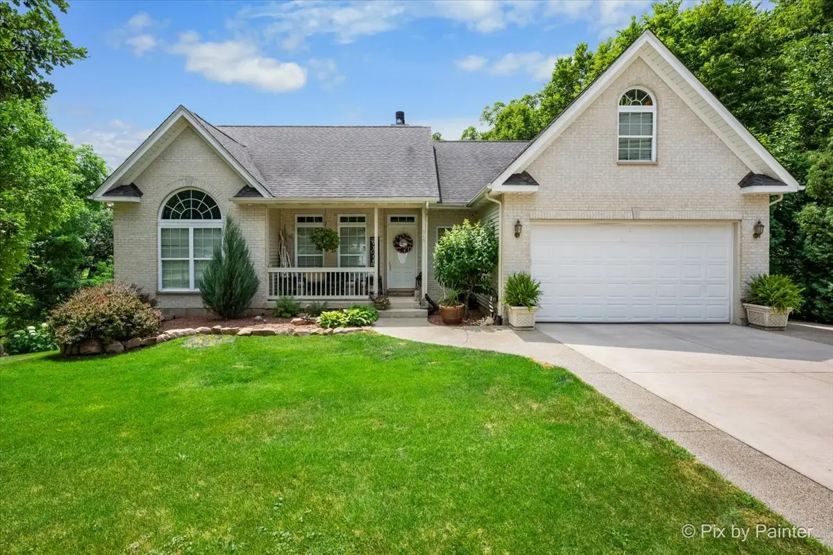 915 Nippersink Road, Spring Grove, IL 60081 - #1