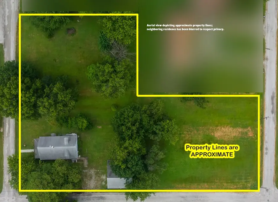 1204 N Dawley Street, Salem, IL 62881 - #3