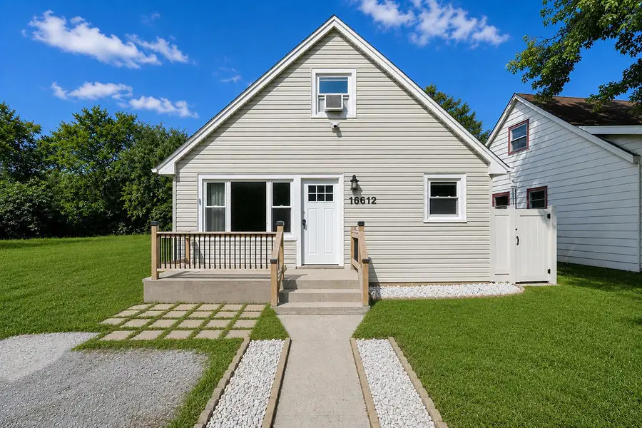 16612 Geneva Drive, Harvey, IL 60426 - #2