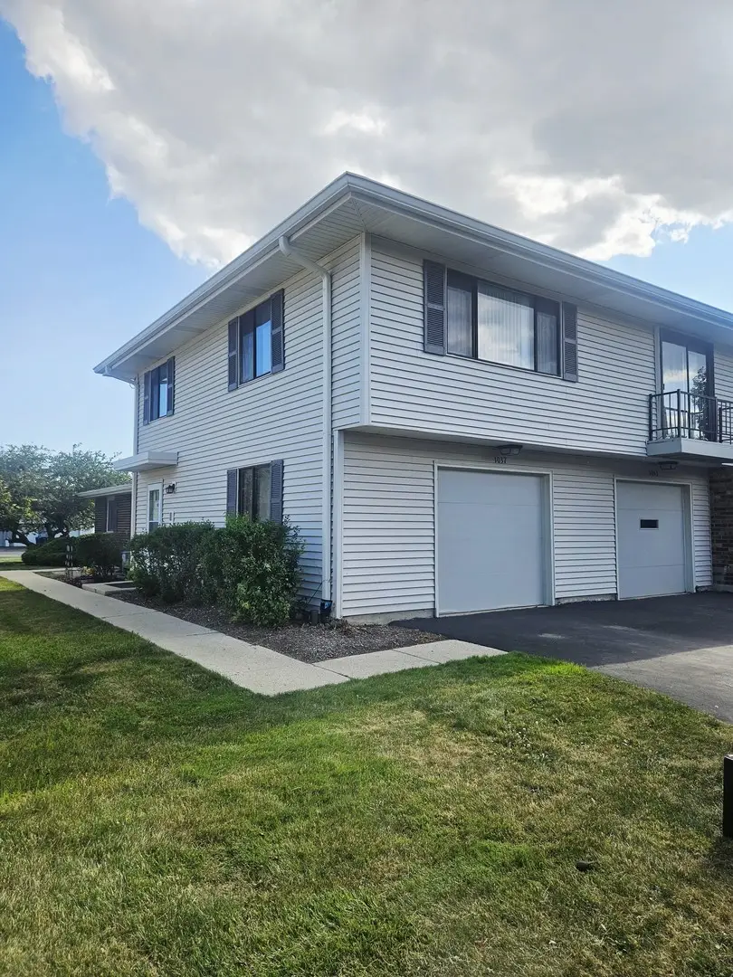 1037 Quanset Court #1037, Schaumburg, IL 60194 - #1
