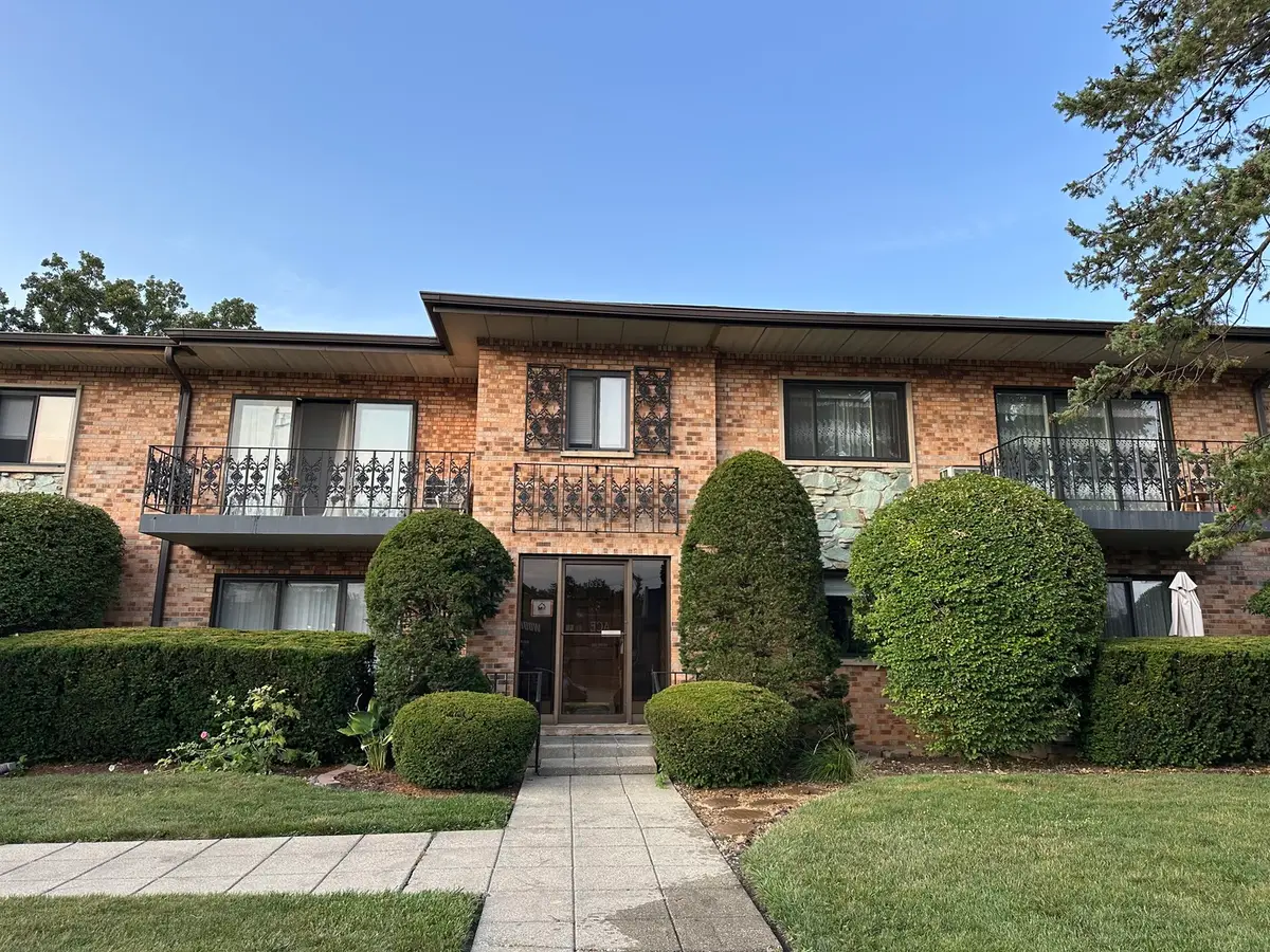 1033 Busse Highway #2A, Park Ridge, IL 60068 - #1