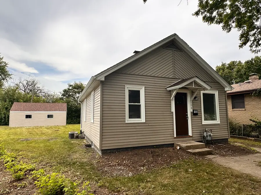 108 18th Avenue, Naplate, IL 61350 - #2