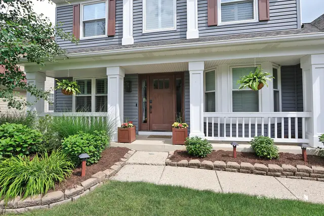 486 Rock Hall Circle, Grayslake, IL 60030 - #3