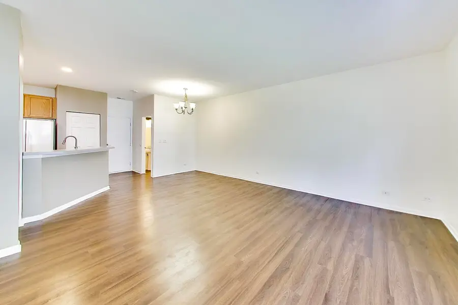 131 Springbrook Trail S, Oswego, IL 60543 - #3