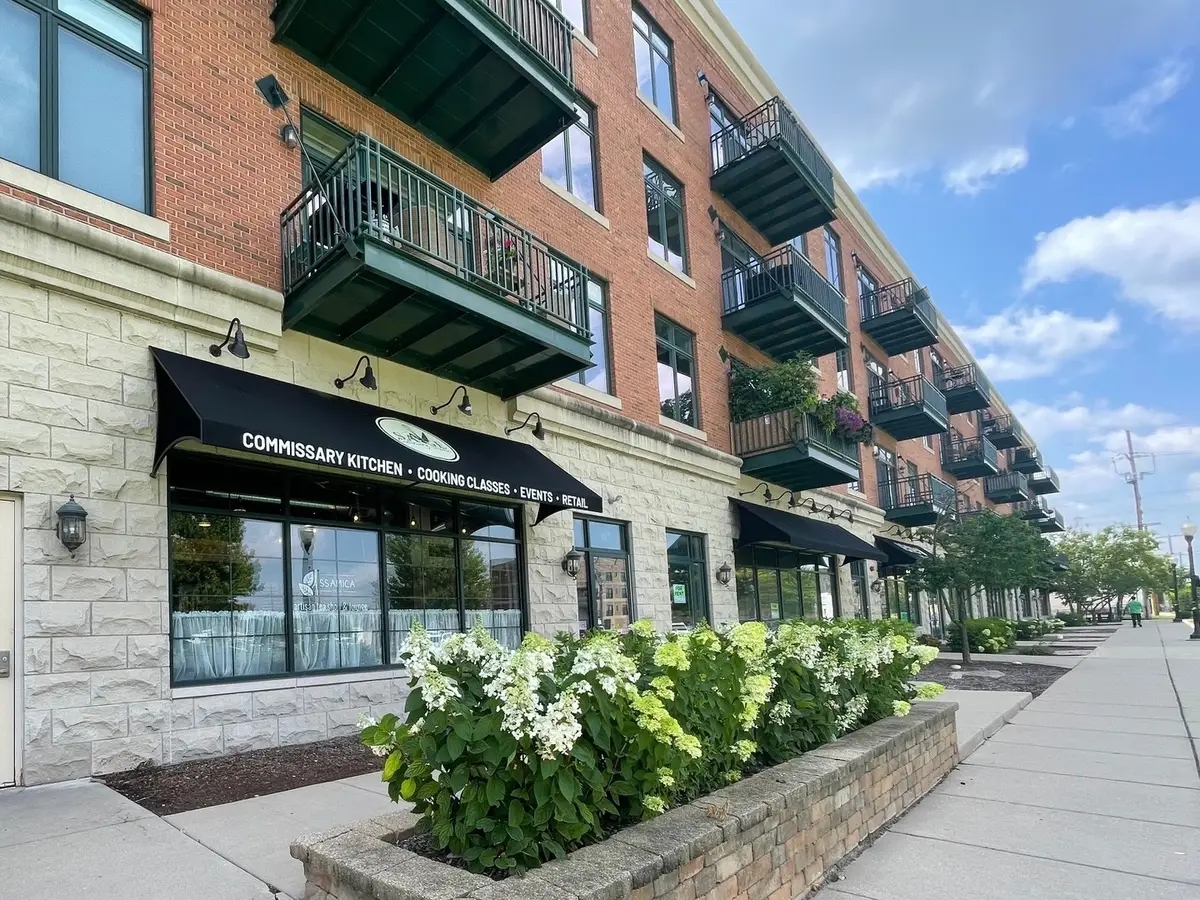 160 S River Street #305, Aurora, IL 60506 - #1
