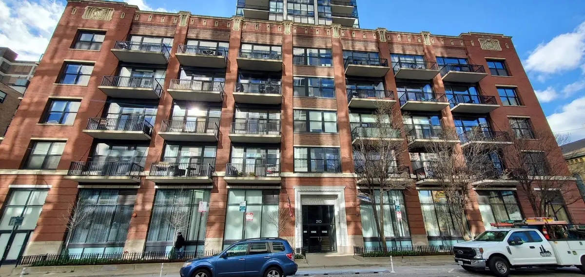 210 S Desplaines Street #512, Chicago, IL 60661 - #1