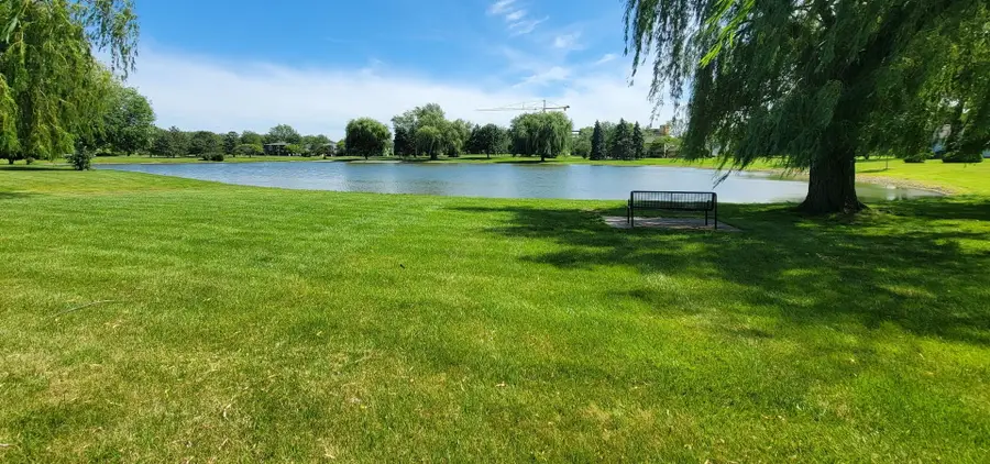 758 Moore Drive #758, Elk Grove Village, IL 60007 - #3