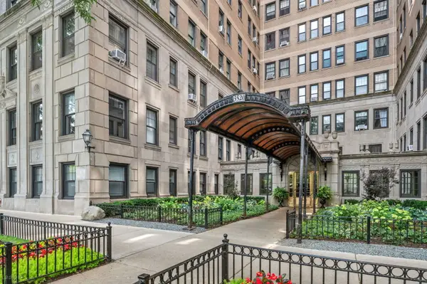 3520 N Lake Shore Drive #3P, Chicago, IL 60657
