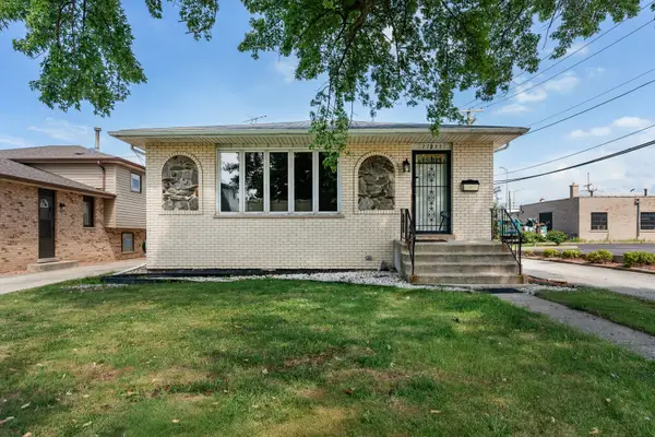 11033 Parkside Avenue, Chicago Ridge, IL 60415
