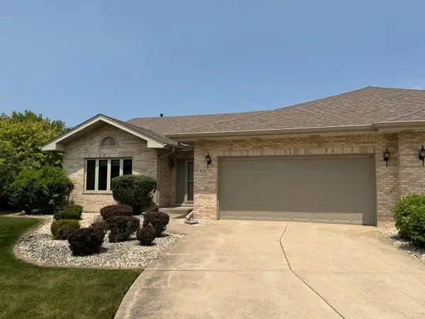 10822 Valerie Court #18, Orland Park, IL 60467