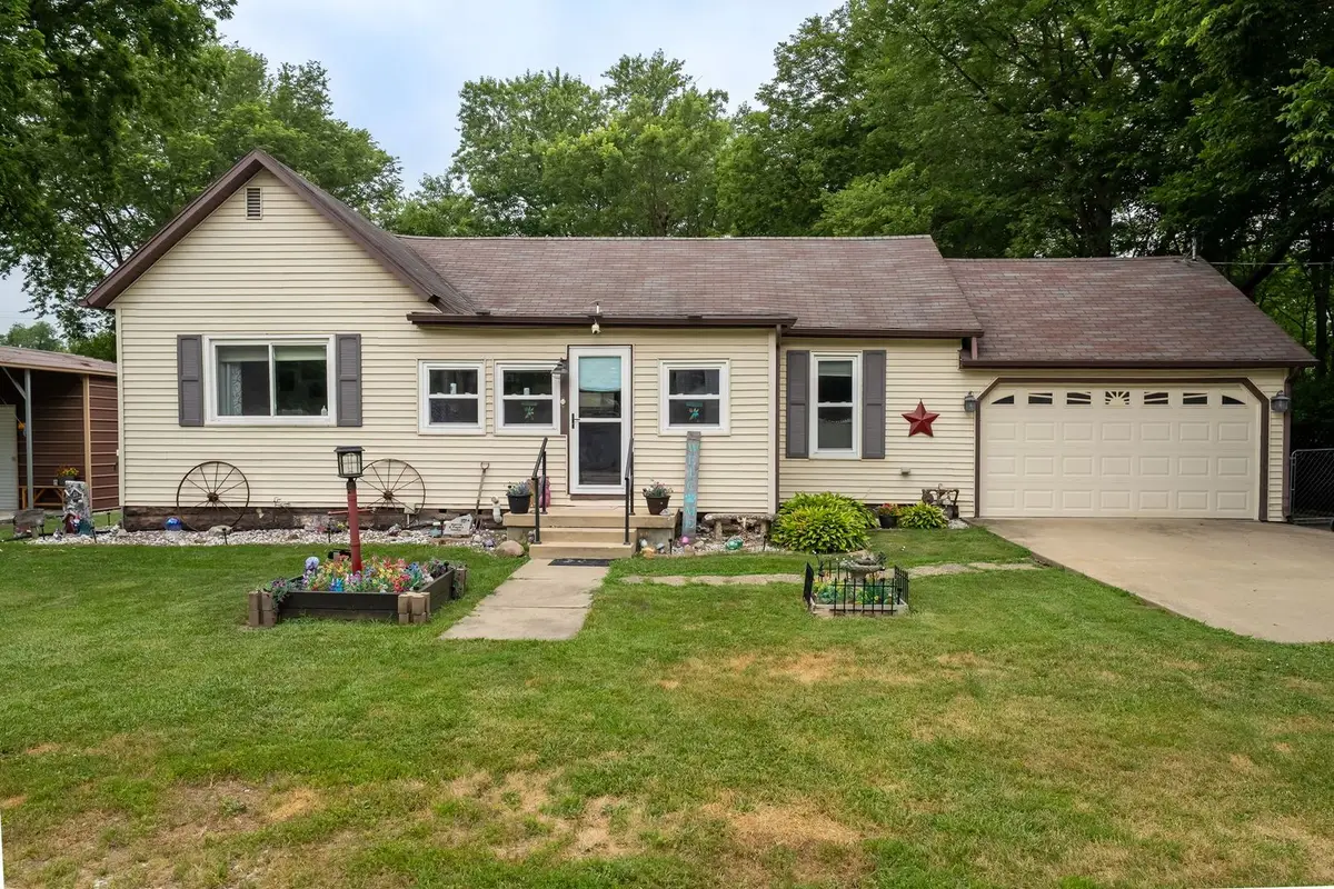 504 N 4th Street, Cornell, IL 61319 - #1