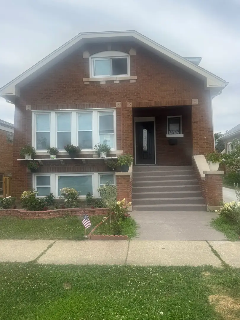1612 S Scoville Avenue S, Berwyn, IL 60402 - #1