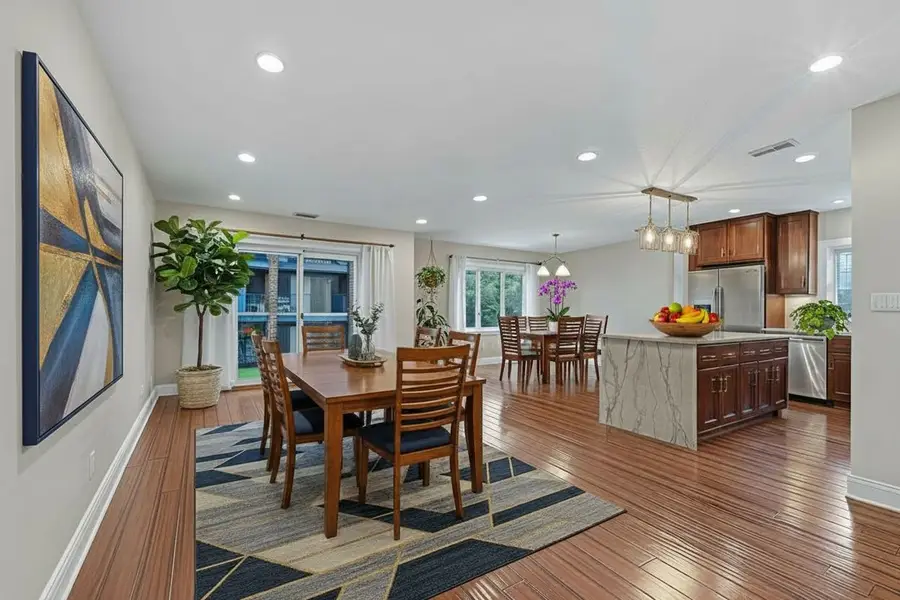 9382 Landings Lane #K307, Des Plaines, IL 60016 - #2